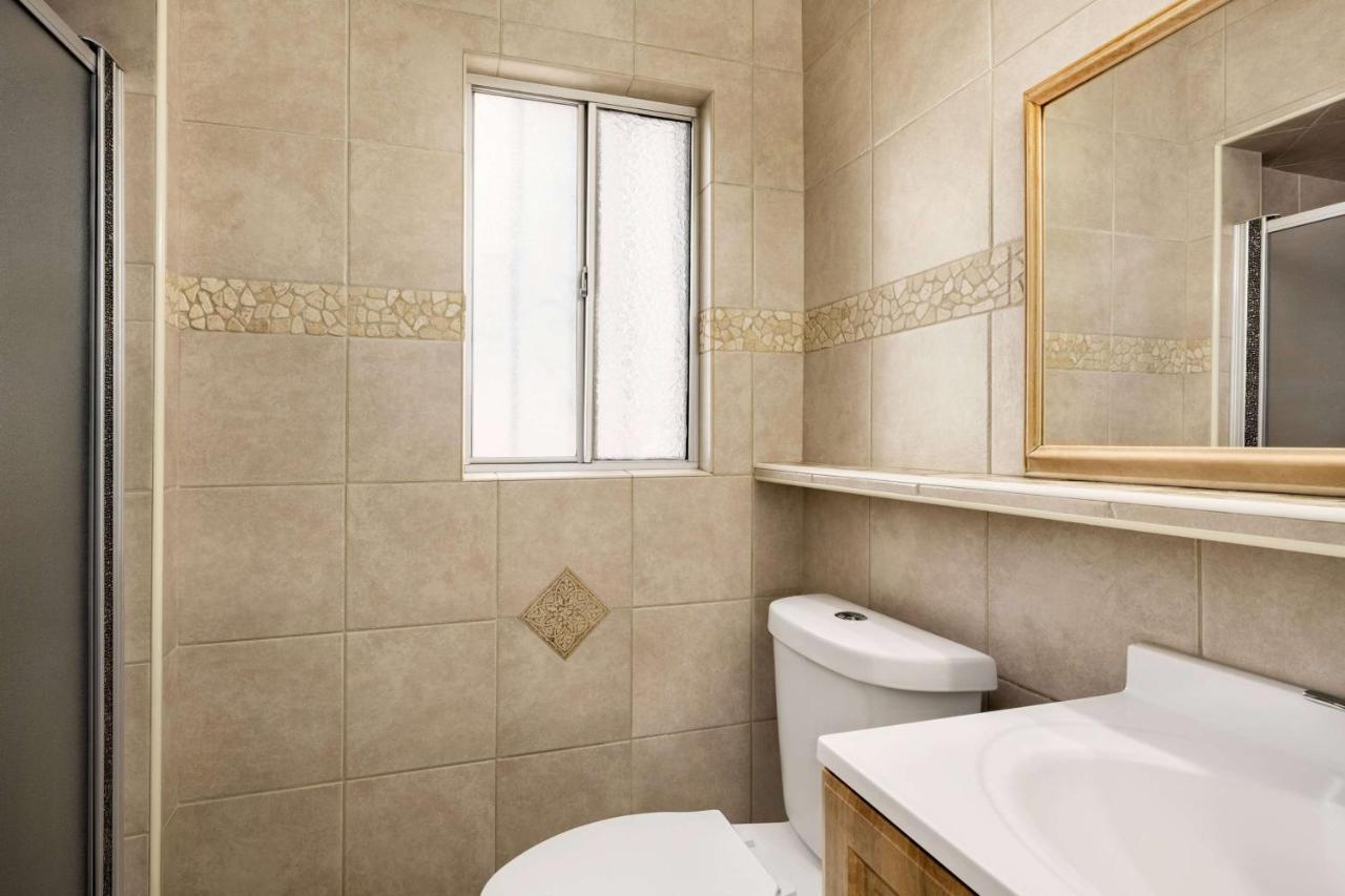 Travelodge By Wyndham Λας Βέγκας Εξωτερικό φωτογραφία